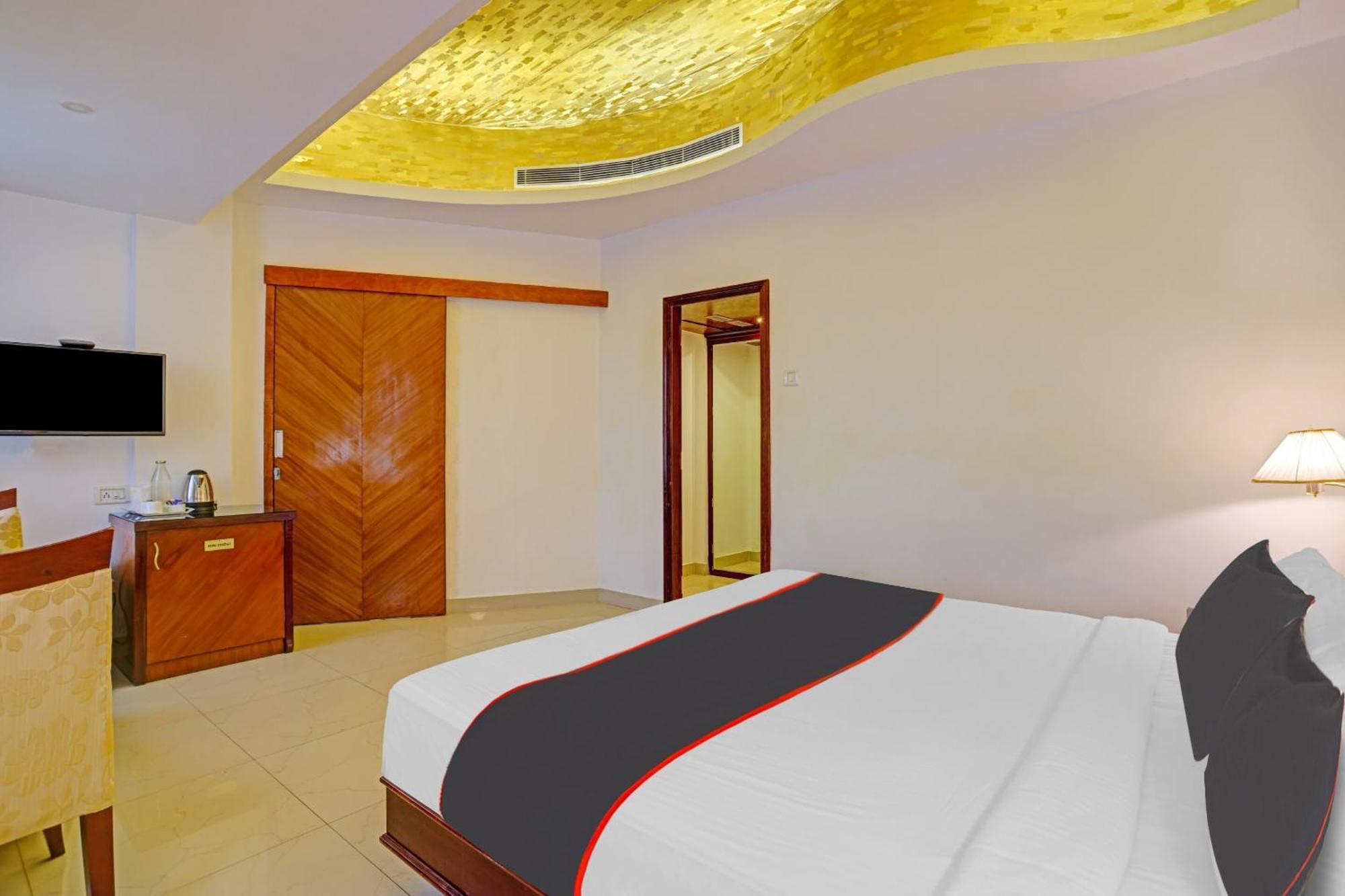 Super Collection O Indraprastha Hotel Thiruvananthapuram ภายนอก รูปภาพ