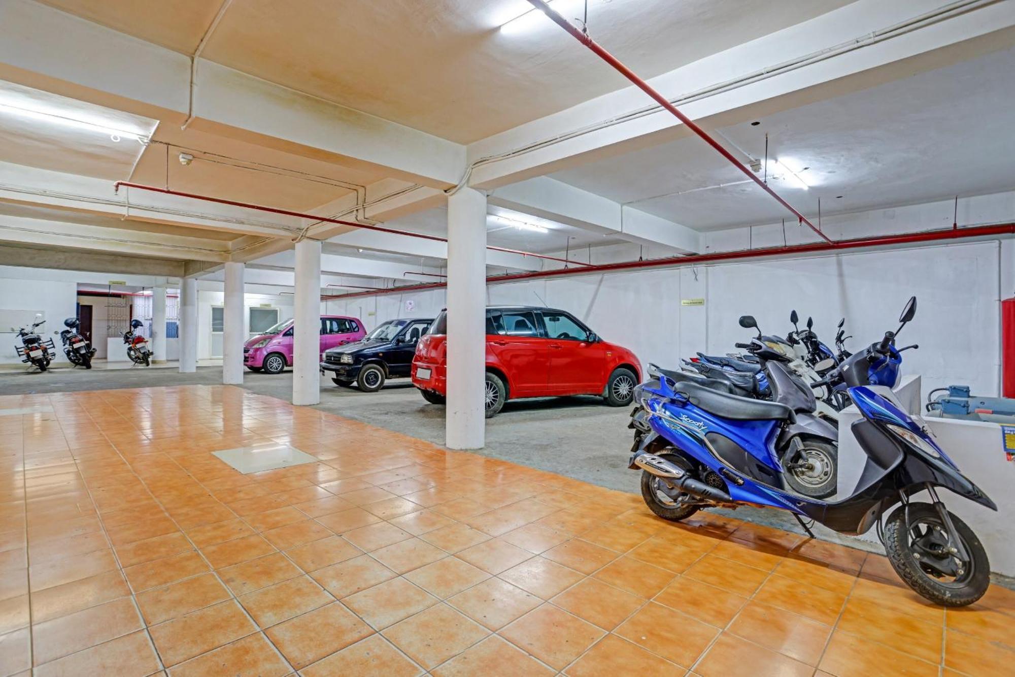 Super Collection O Indraprastha Hotel Thiruvananthapuram ภายนอก รูปภาพ